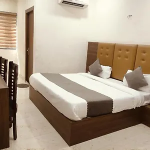 Mm Palace - 4*, Agra (Uttar Pradesh) India