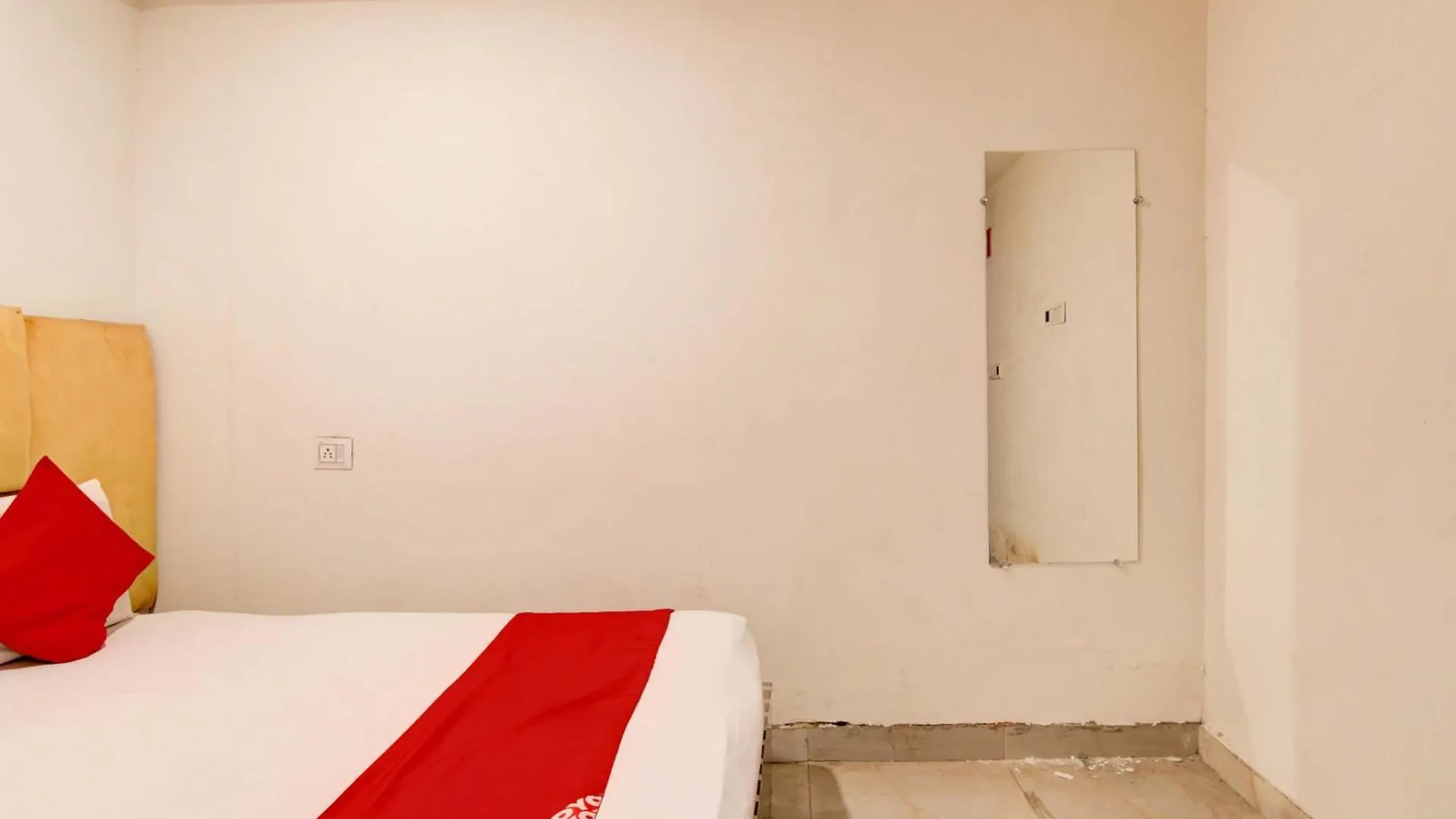 Hotel O Pubg Delhi
